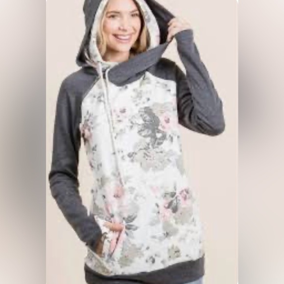 Vanilla Bay Tops - Vanilla Bay Floral Print Double Hoodie Sweater with Charcoal Sleeves